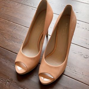 NWT Kenneth Cole Giselle Pump